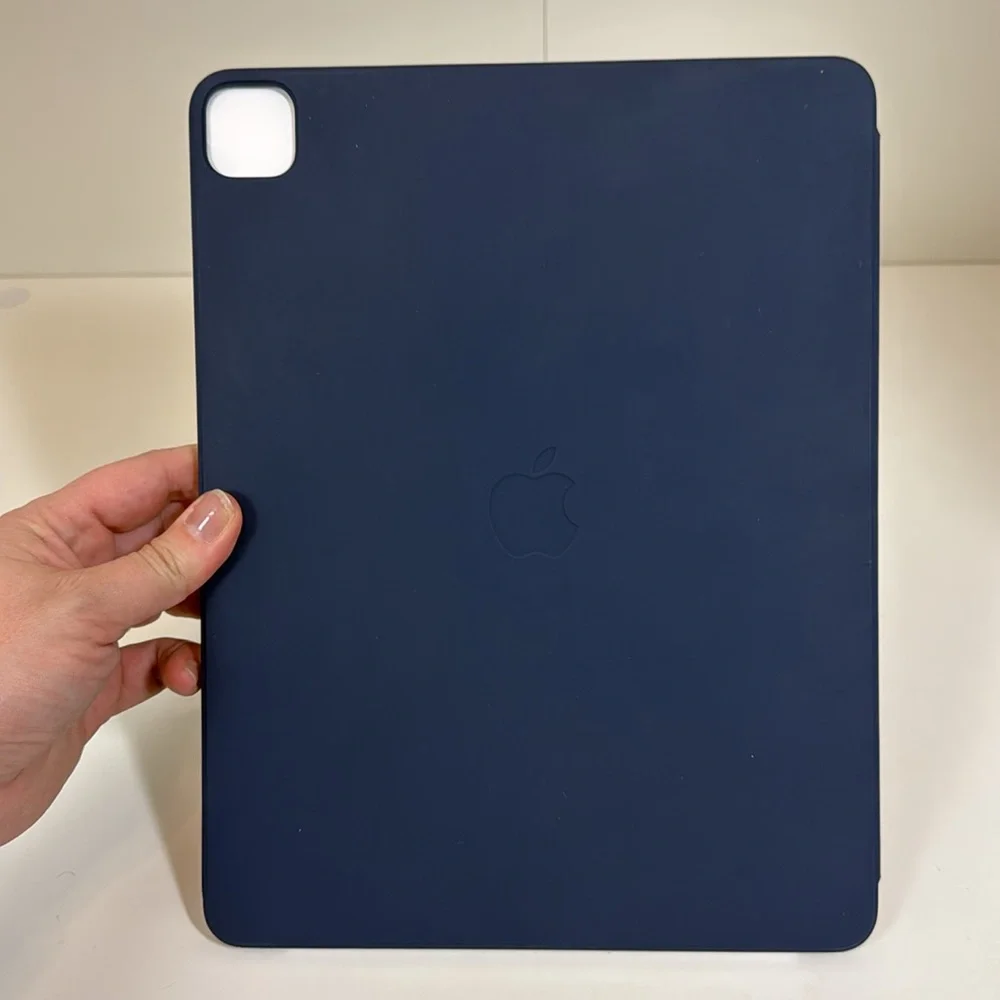 Apple iPad Smart Folio iPad Pro 12.9” in Deep Navy